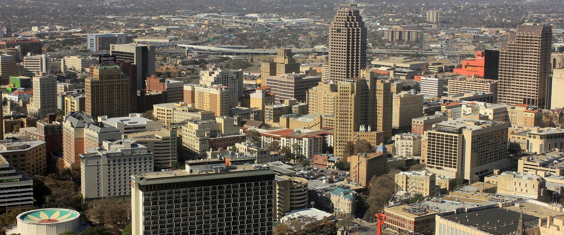 Is san antonio an expensive place to live?